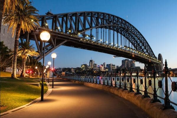 Mapping student pathways from Australian language programmes